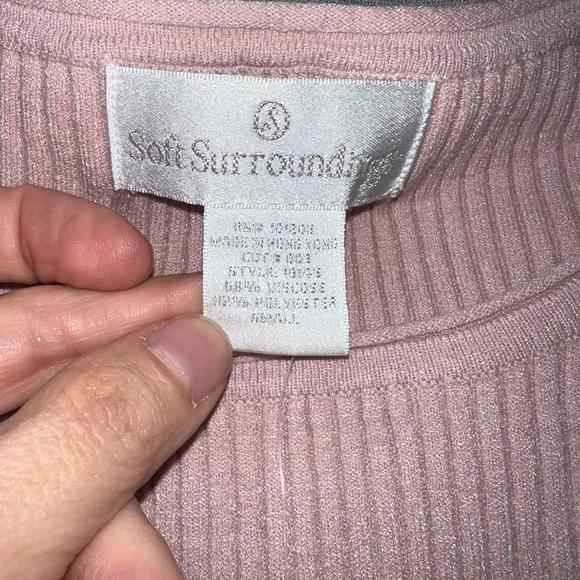 *𝅺women's Soft Surroundings Top Small NWT - Picture 3 of 6